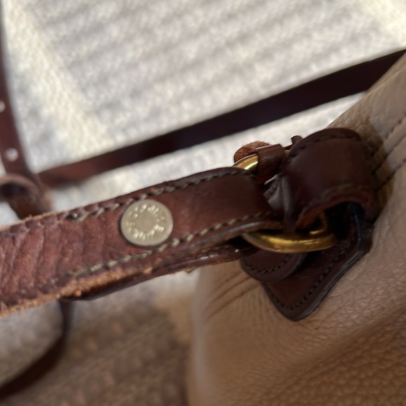 Vintage Dooney and Bourke bucket bag small - Picture 4 of 11